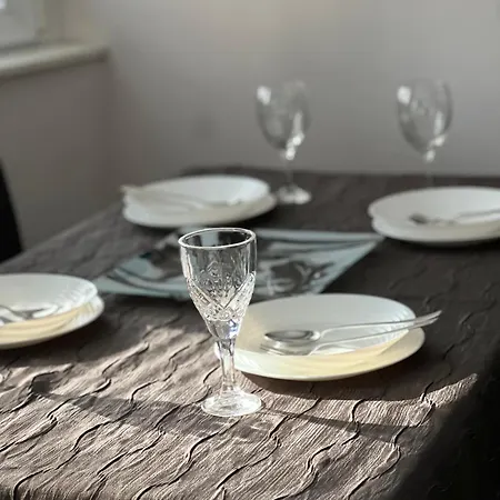 Apartment Free Personal Parking & Wi-fi - 5 Min Away From The City Square - Modern And Cozy In The Centre Of Skopje